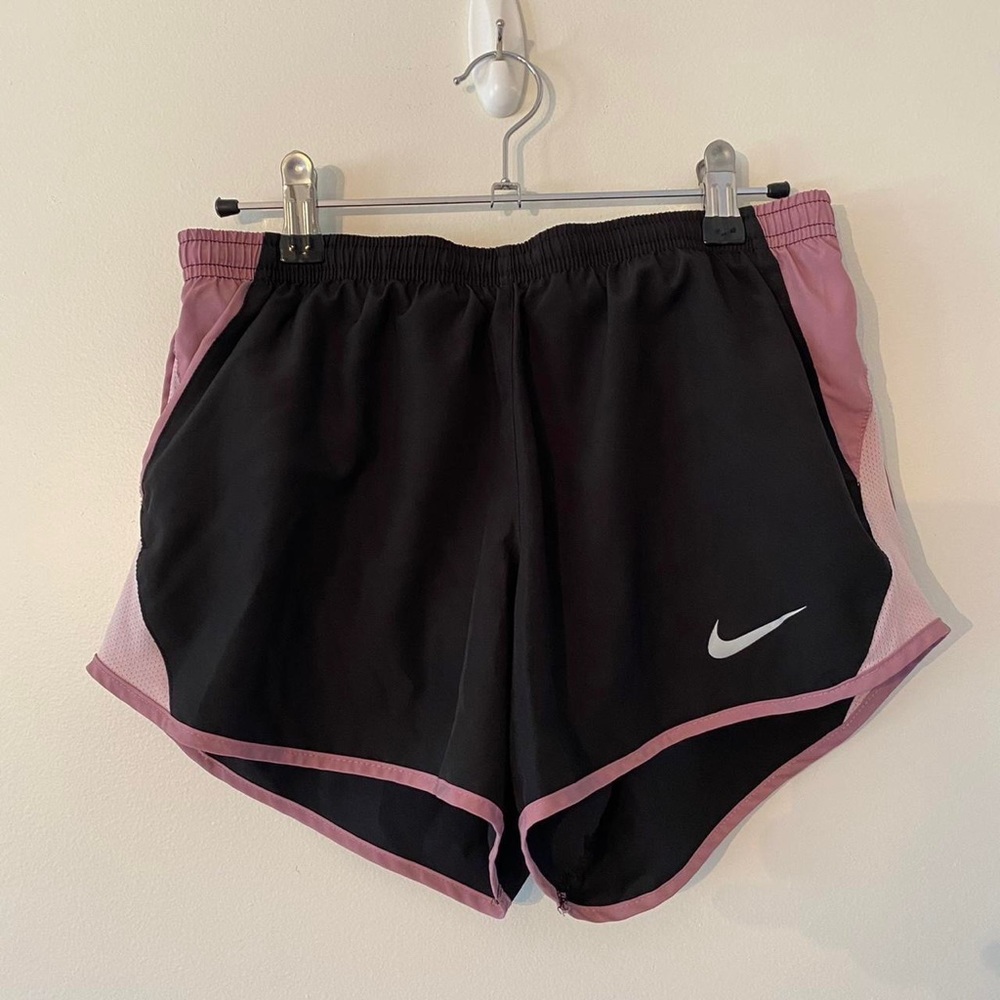 Black + purple Nike athletic shorts💜